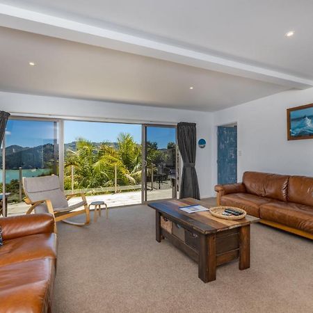 Harbour View Villa Whangaroa Exterior foto