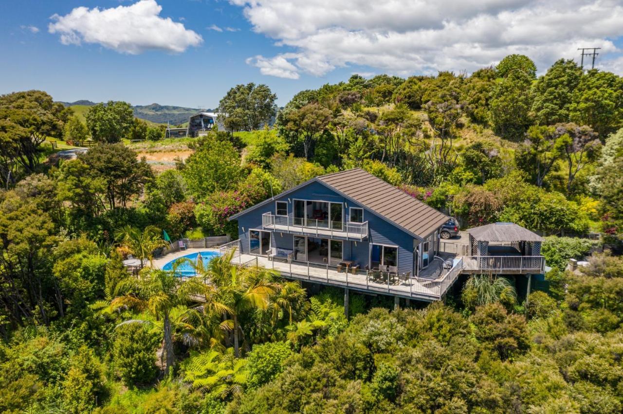 Harbour View Villa Whangaroa Exterior foto